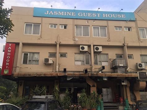 jasmine drive inn photos